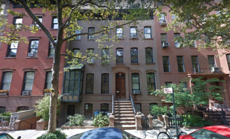 Front elevation of 73 Perry Street via Google Maps, 2022.